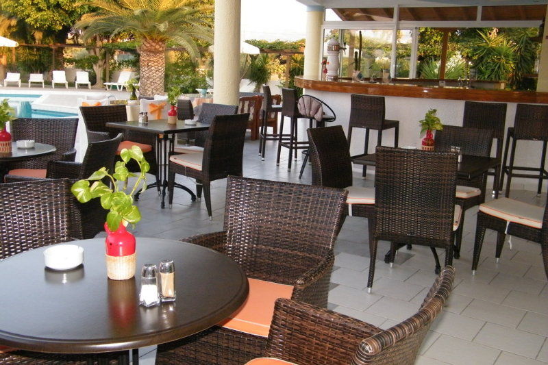 Golden Star Relax Hotel - Adults Only 16 Plus Tigkaki  Luaran gambar