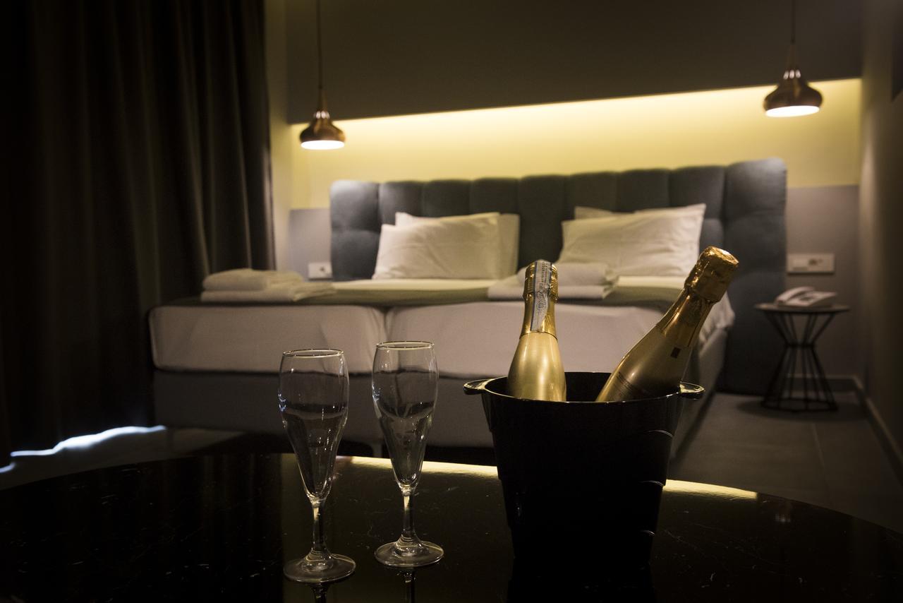 Golden Star Relax Hotel - Adults Only 16 Plus Tigkaki  Luaran gambar