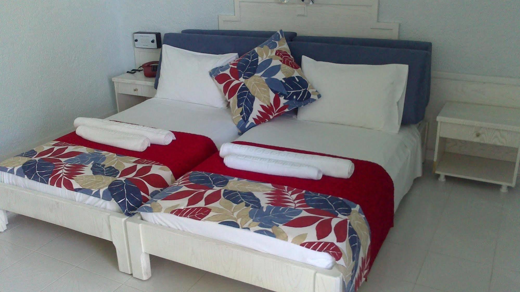 Golden Star Relax Hotel - Adults Only 16 Plus Tigkaki  Luaran gambar